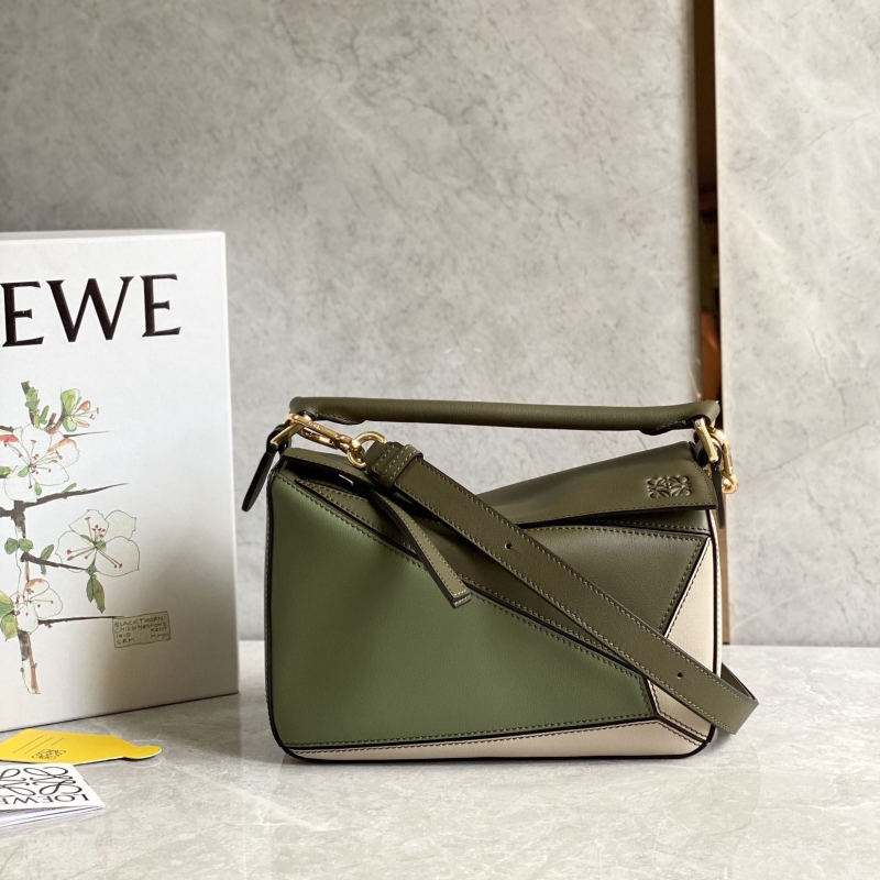 l*ew* handle bags